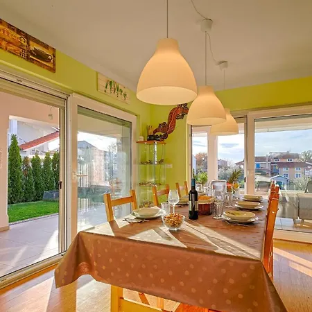 Gaya Vila Porec